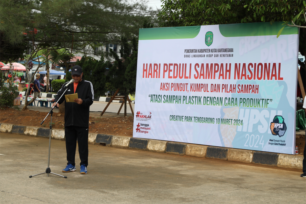 DLHK KUKAR gelar Hari Peduli Sampah Nasional 2024